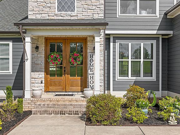 5th image of 6334 Breezy Hollow Ln