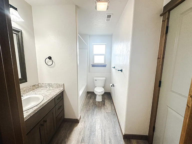 86 Tuke Ln #B — Photo 27