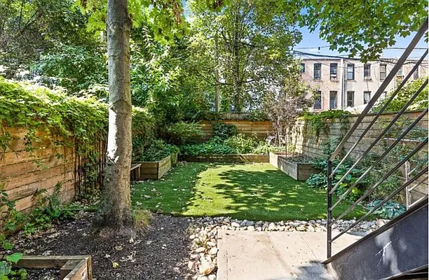 Rented by Compass | media 4