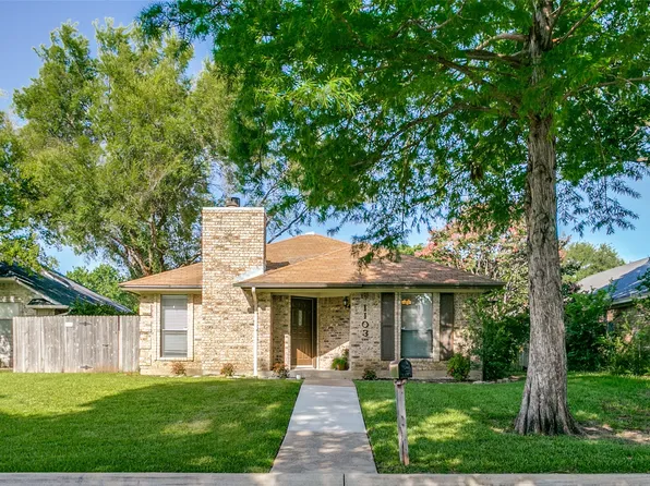 1103 Appleton Dr, Mansfield, TX 76063