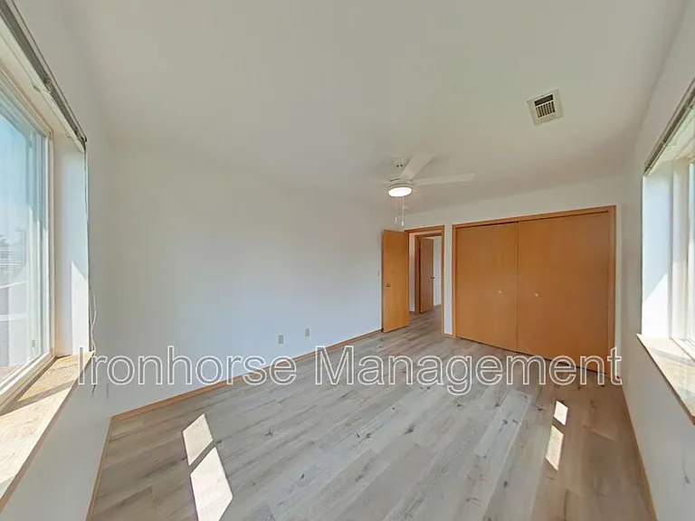 8 Michael Grove Ave #10 — Photo 17