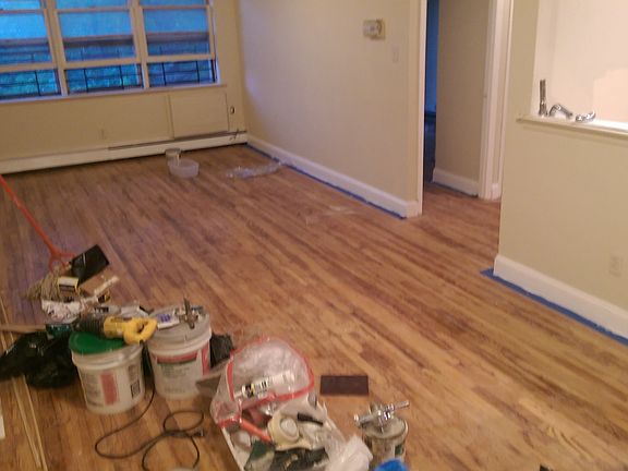 4th image of 934 E 86th St #3