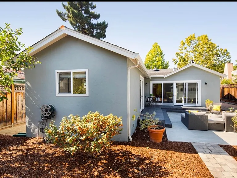 Waverley St — Photo 14