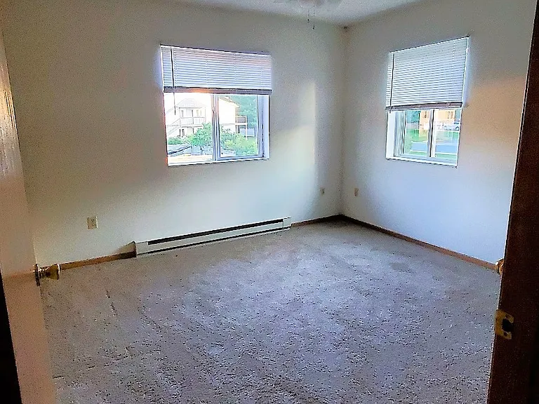 580 Spring St #G5 — Photo 12