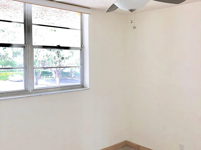 9330 Lagoon Pl #205 — Photo 19