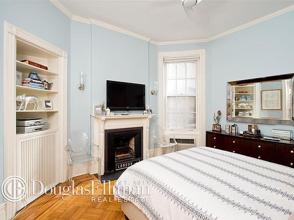 2nd image of 50 W 9th St APT 2A