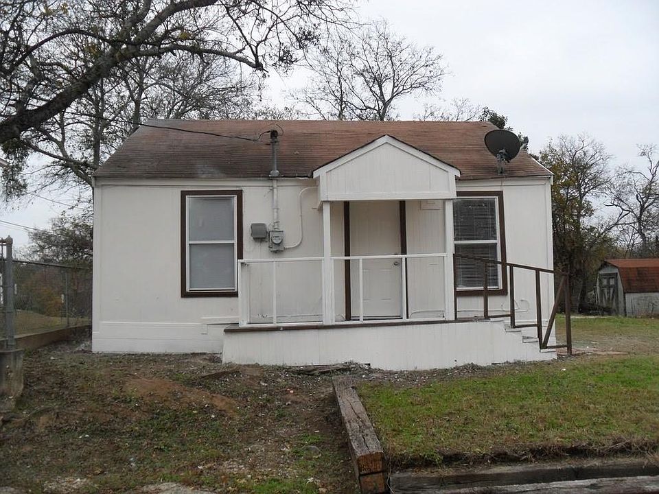 1st image of 106 N Aiken St