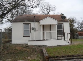 106 N Aiken St, Waxahachie, TX 75165