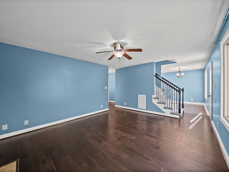3469 Bradfield Dr — Photo 6