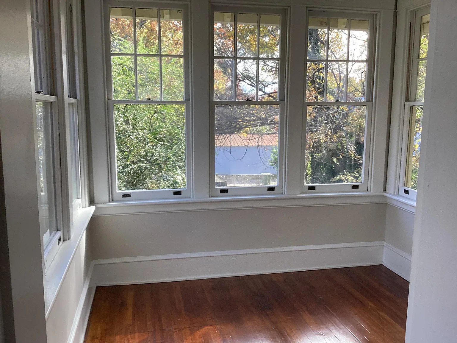 4 bed, 2550 sqft, $2,550 — Photo 4