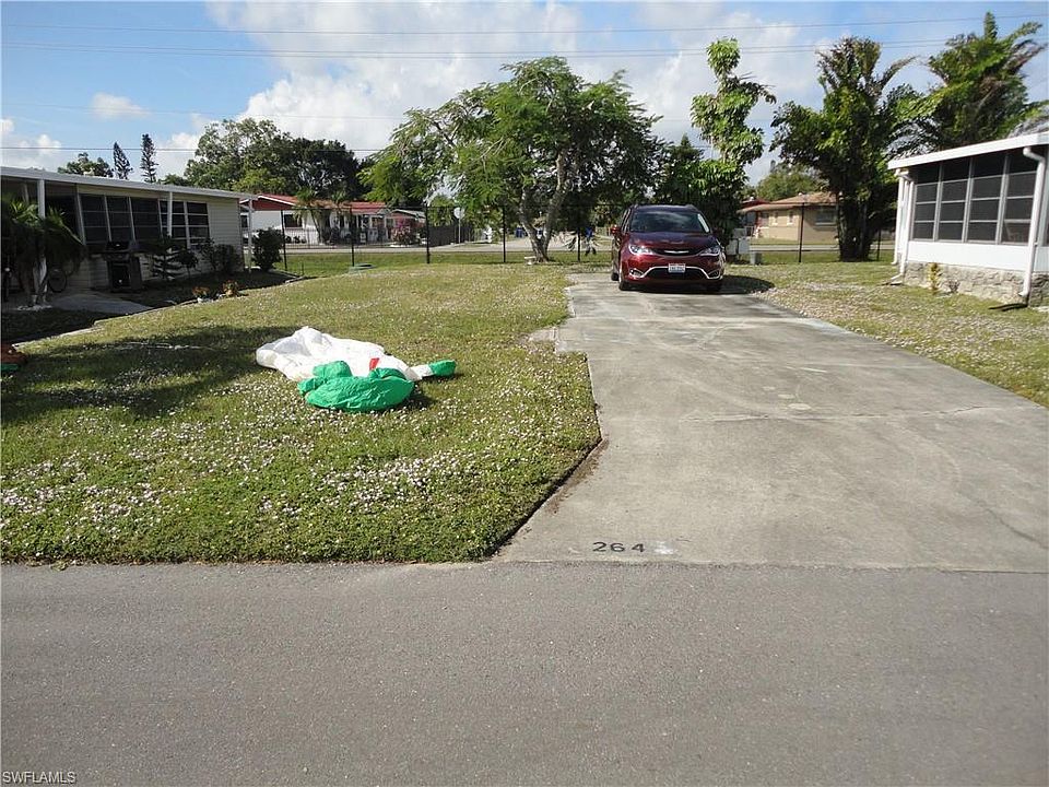 1st image of 264 Poinsettia Dr