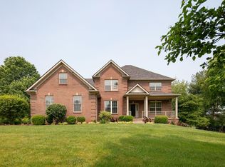 1031 Wil Rose Ln, Versailles, KY 40383
