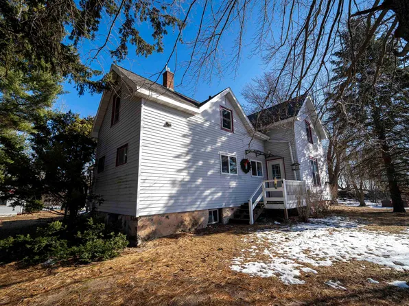 N916 County Road H, Fremont, WI 54940