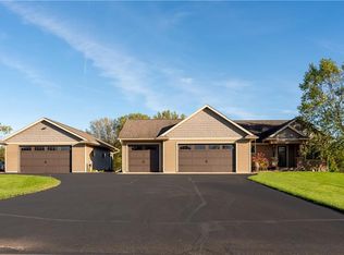 525 Old Eau Claire Rd, Chippewa Falls, WI 54729
