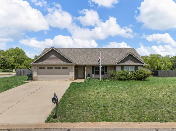 103 Manor House Ln, Chesnee, SC 29323