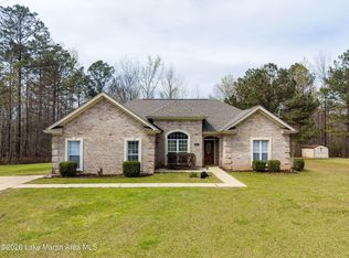 860 Birmingham Rd, Eclectic, AL 36024