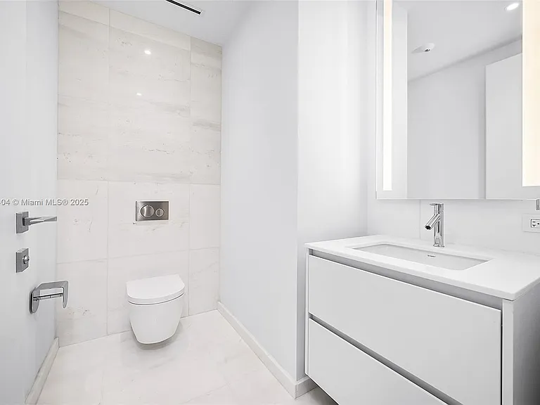 300 Biscayne Boulevard Way #3509 — Photo 7
