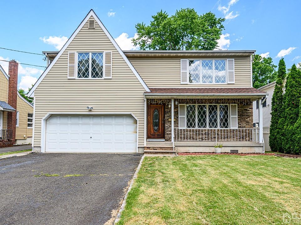 1st image of 607 Oakwood Ave