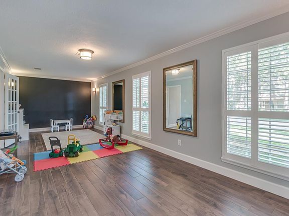 4th image of 13011 Belgrave Dr