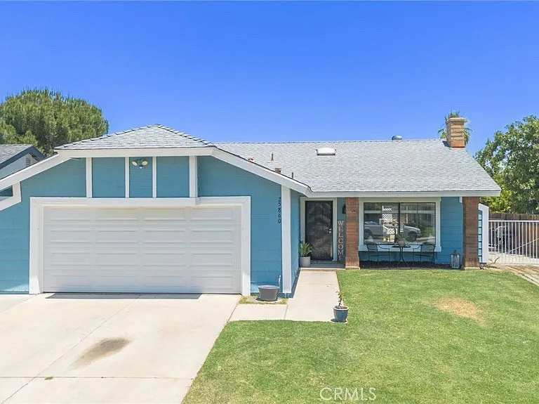 25860 Margaret Ave — Photo 1