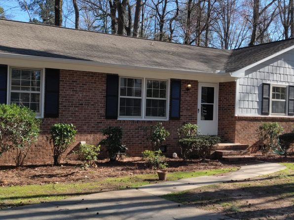 704 Grimstead Cir