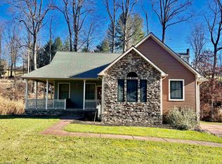 1 Pheasant Dr, Fairmont, WV 26554