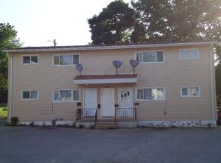 423-433 Locust St #433-1/2, Waterloo, IA 50702