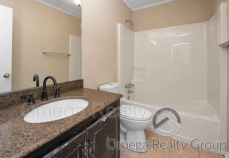 1380 Lexington Way — Photo 30