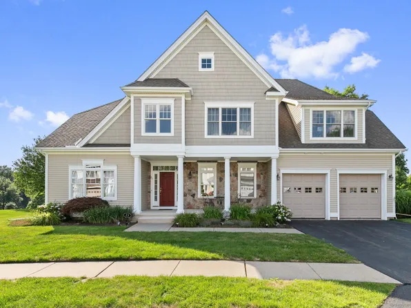 23 Carnoustie Circle #23, Bloomfield, CT 06002