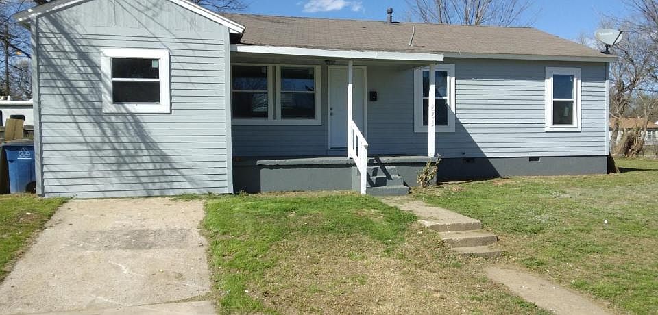 1st image of 651 E 41st Pl N
