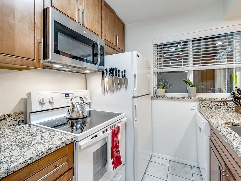 5142 Amesbury Dr #116 — Photo 8