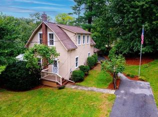 23 Riverside Ave, Bedford, MA 01730