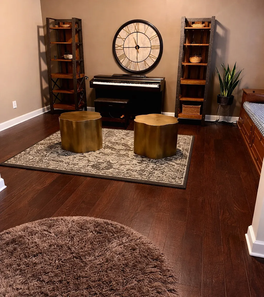 5 bed, 3225 sqft, $6,000 — Photo 2