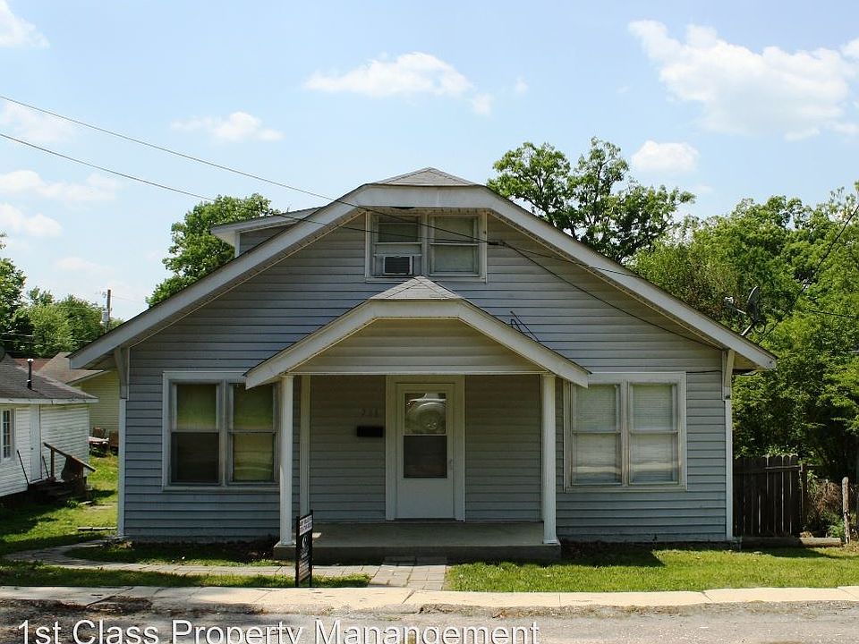 1st image of 731 Mill St
