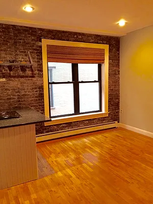 Sold by Luxor Homes & Investment Realty | media 21