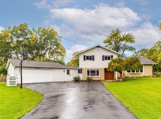 2243 Shannondale Dr, Libertyville, IL