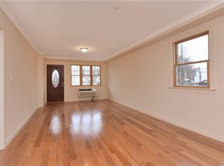 6414 Perry Ave, Flushing, NY 11378