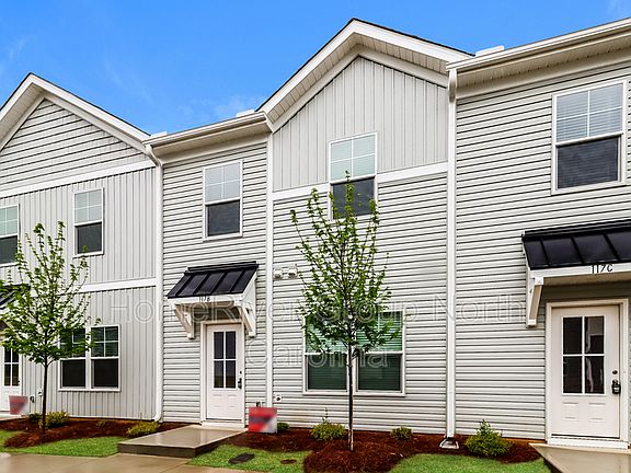 3rd image of 117 Dogwood Village Trl Unit B