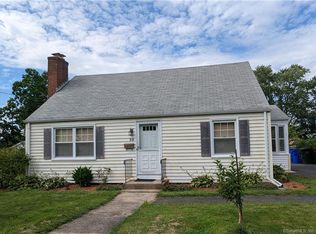 68 Saxon Rd, Wethersfield, CT 06109
