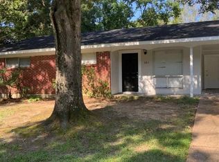 361 Queen Margaret Ln, Jackson, MS 39209