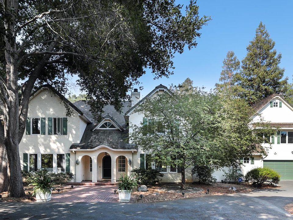 1st image of 935 Menlo Oaks Dr