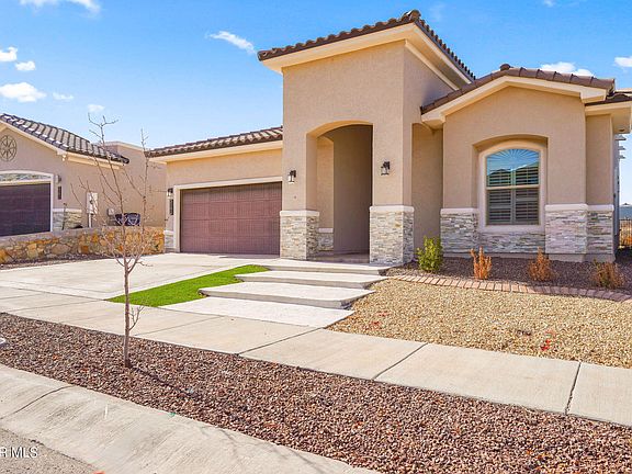 2nd image of 2195 Enchanted Crest Dr