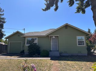 652 16th St, Springfield, OR 97477