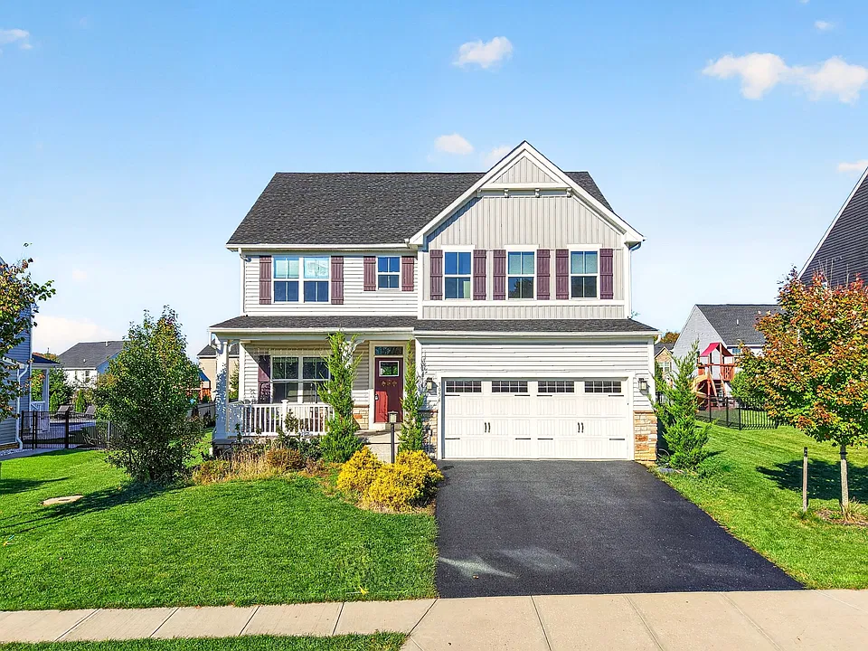 3056 Eagle Ridge Dr