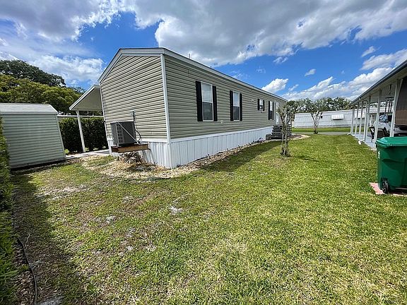 3rd image of 35 Orange Tree Cir