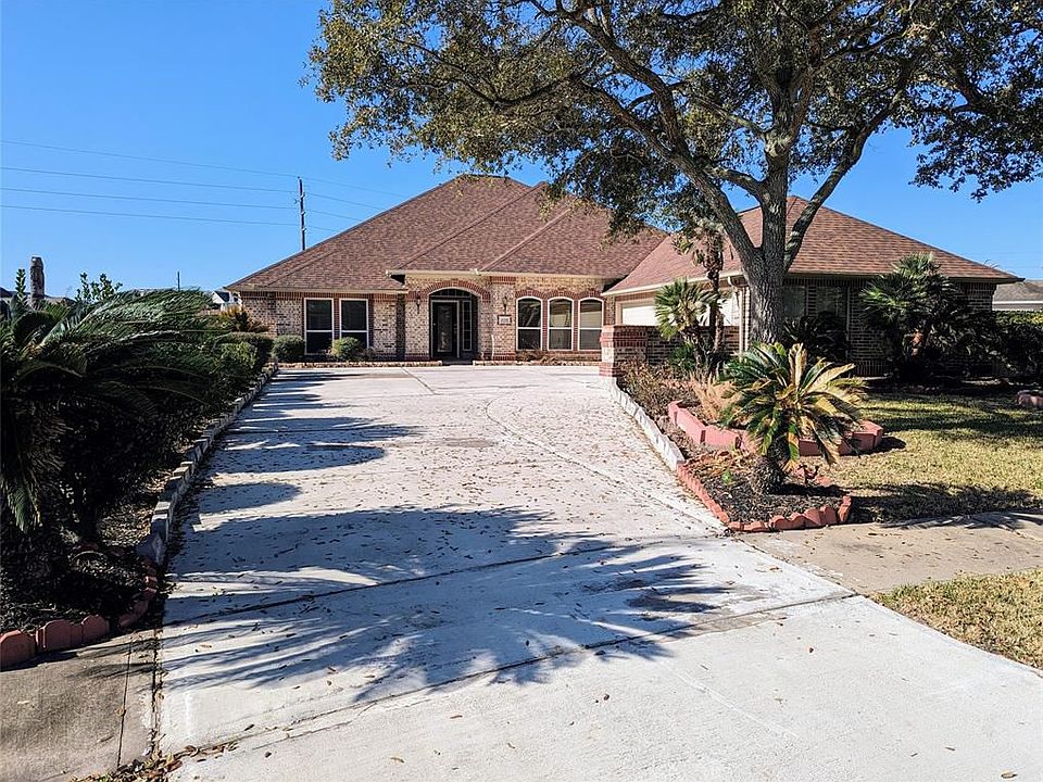 1st image of 14939 Bennetts Mill Ln