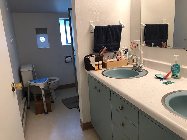 308 NW Webb St — Photo 13