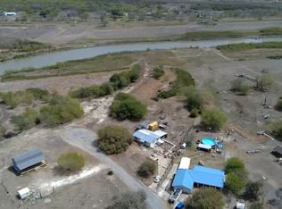 103 Clover Ln, Mathis, TX 78368