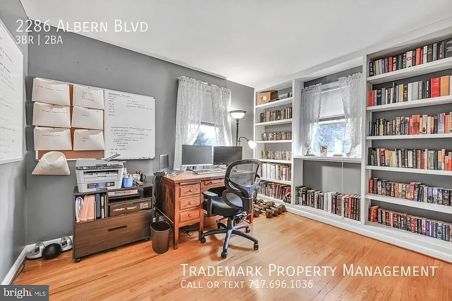 3 bed, 2.0 bath, 1184 sqft, $2,595 — Photo 4