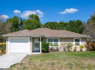 704 Cory Campbell Rd, Fort Pierce, FL 34982